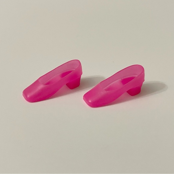 Vintage Barbie Pink Shoes Doll Accessory Korea - Picture 4 of 13